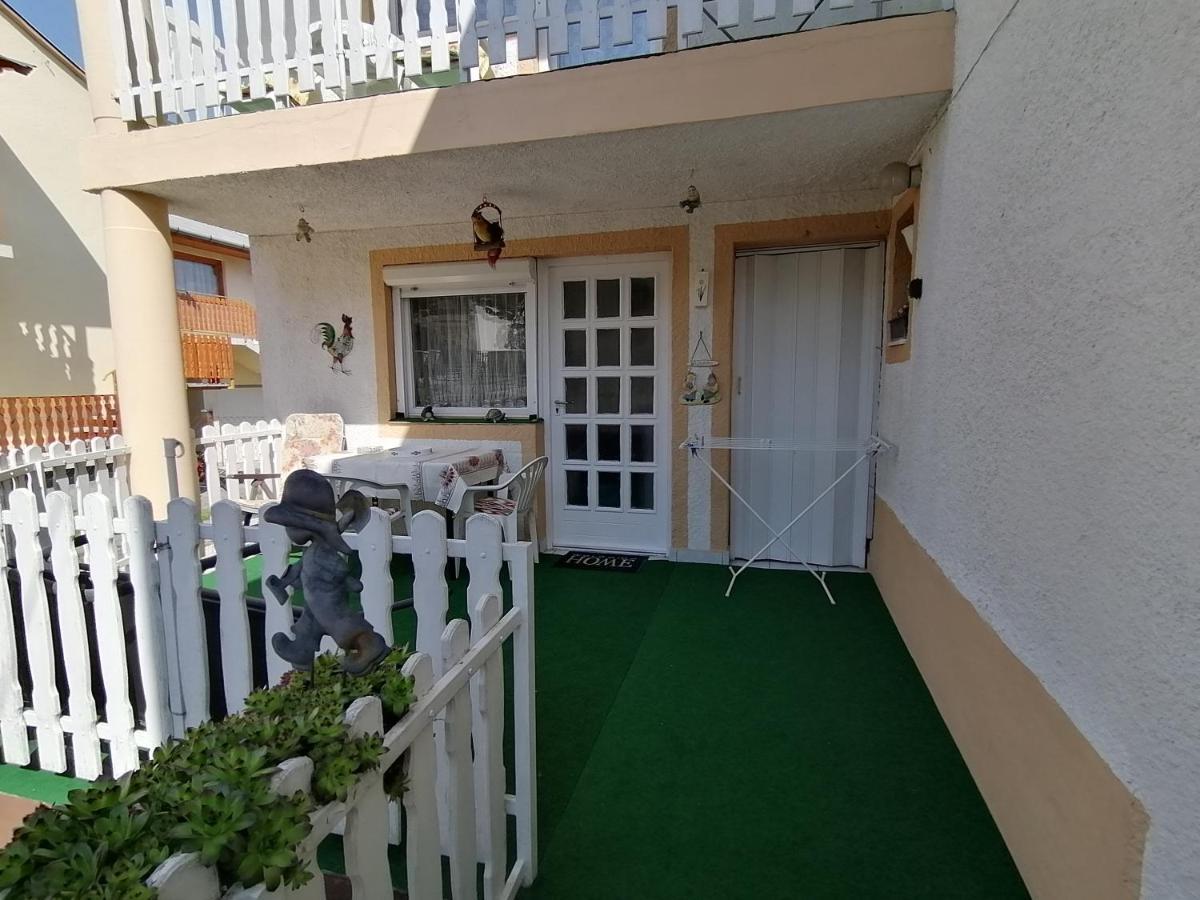 Ildiko Vendeghaz Heviz Apartment Exterior photo